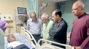 সুব্রত চৌধুরীকে দেখতে হাসপাতালে রিজভী