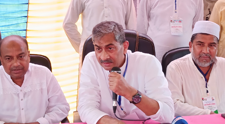 উপদেষ্টার ওপর বোতল ছুড়ে মারা ষড়যন্ত্রের অংশ:এ্যানি