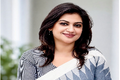 Business America এর   CEO  উমায়রাকে অভিনন্দন