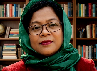 দুঃখ উদযাপন মানবতার মহাকাব্য